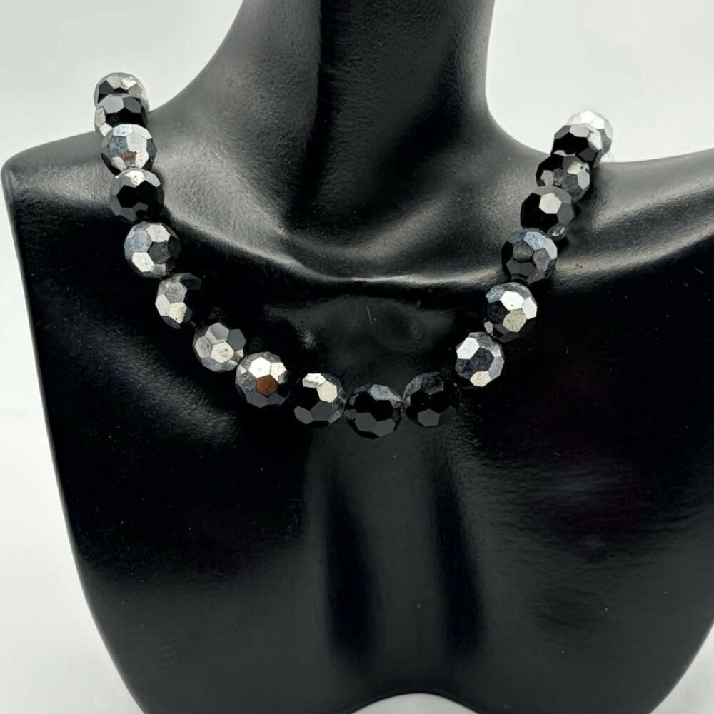 Black & Silver Beaded Necklace